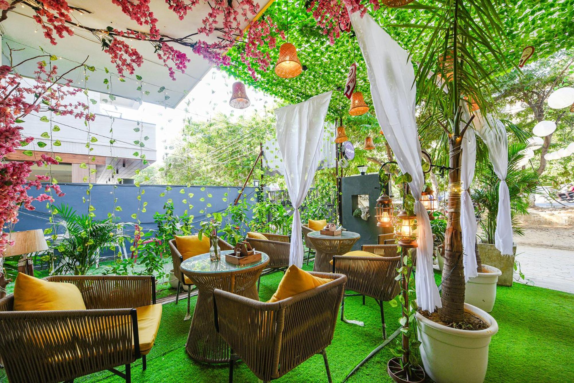 Fabhotel Old Meple Leaf Gurgaon Exterior photo